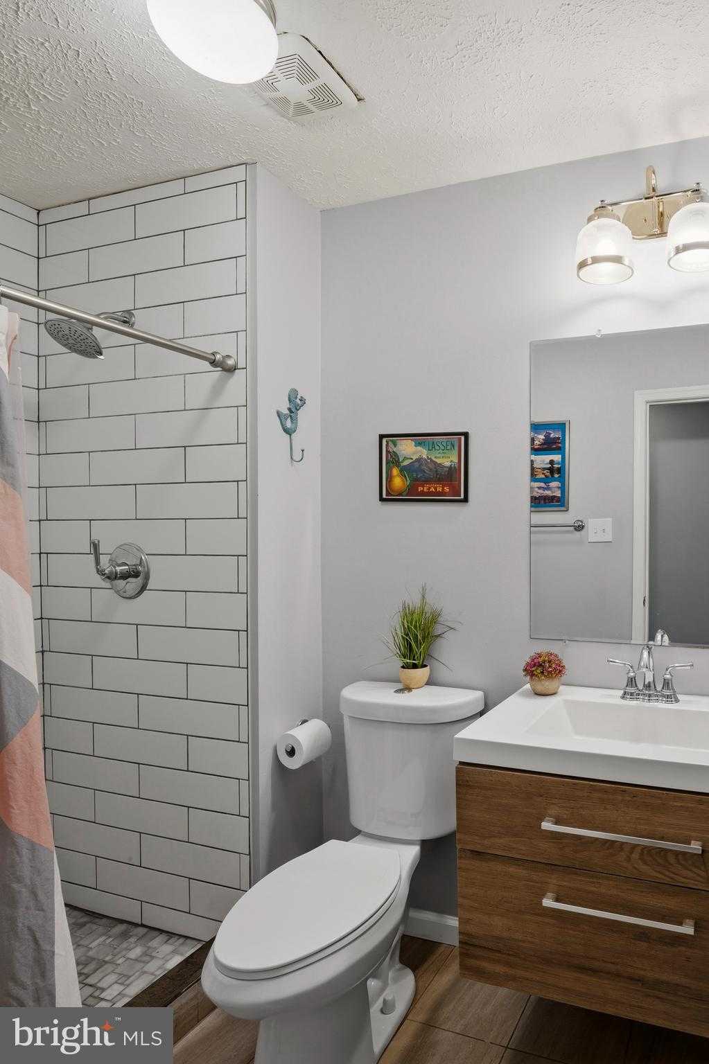 864 Snow Valley Ln photo 28