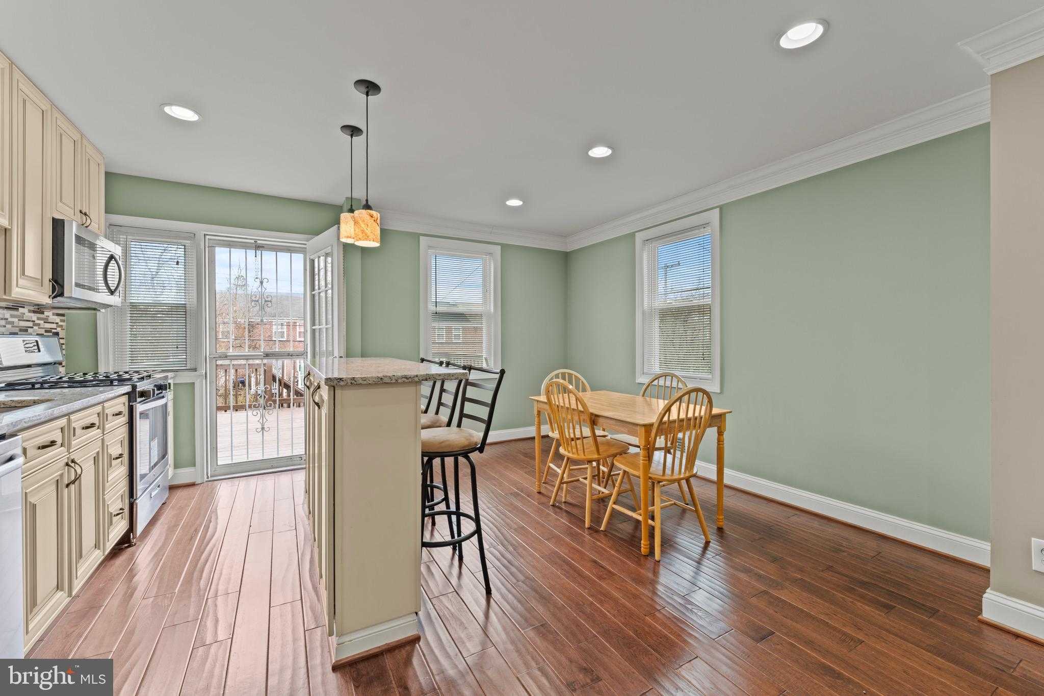 3217 Woodring Ave photo 5