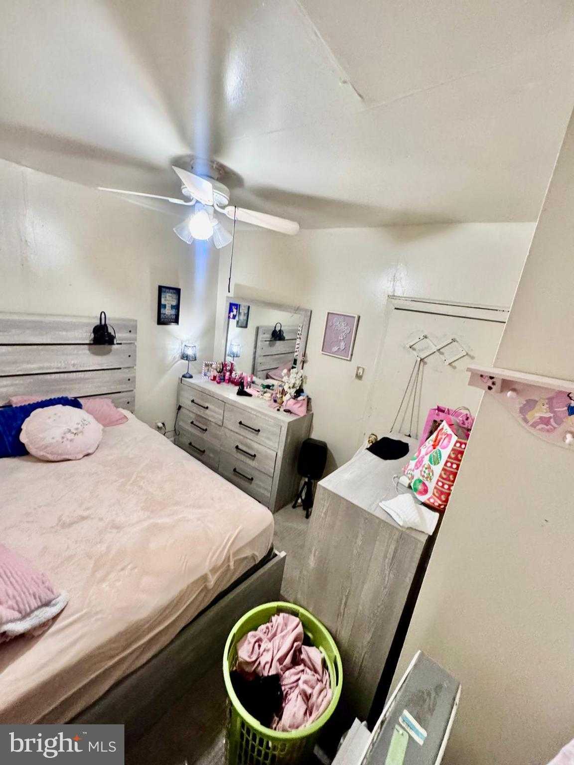 4202 N 7th St photo 20