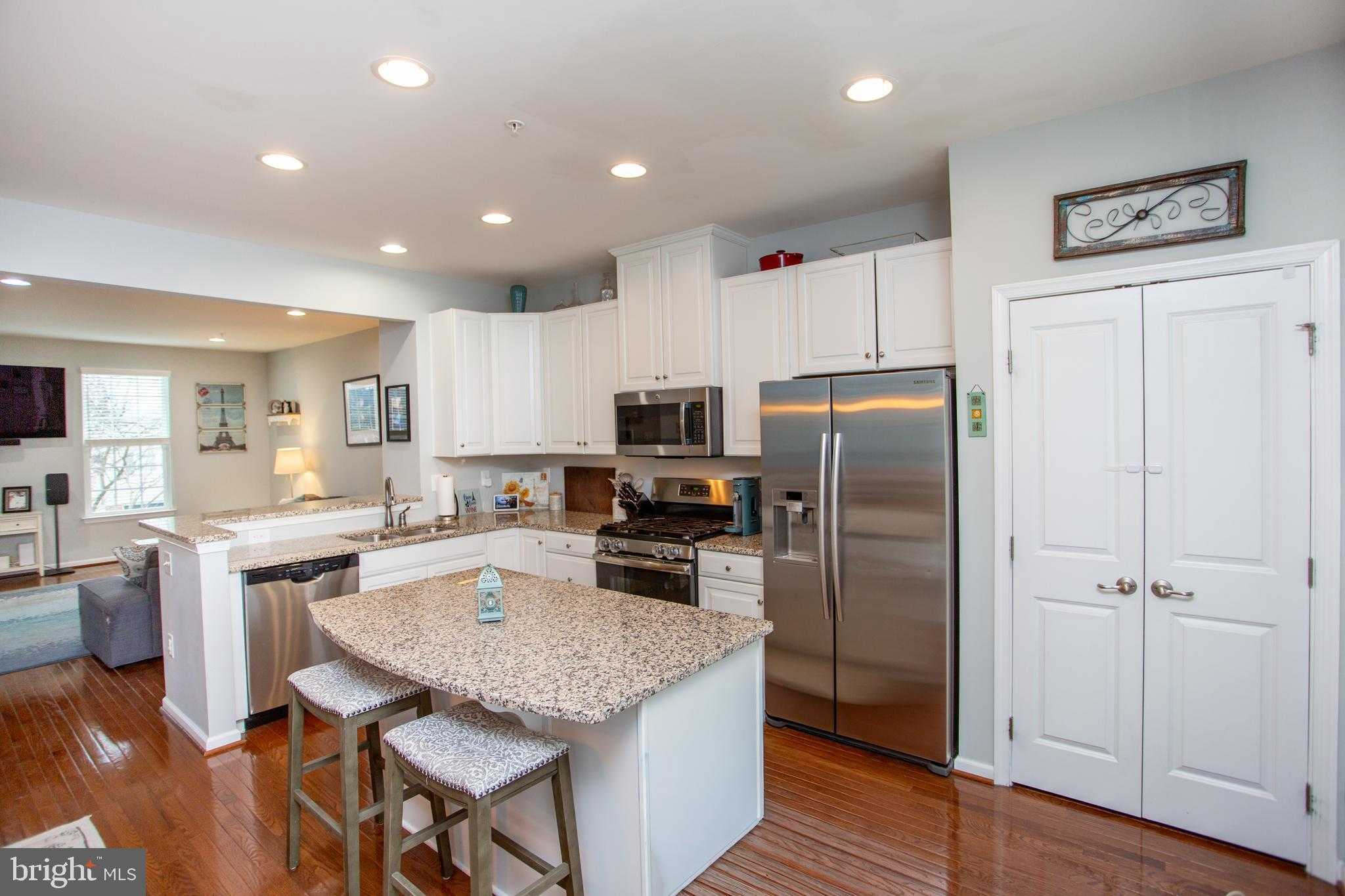 59 N School Ln # 5 photo 4