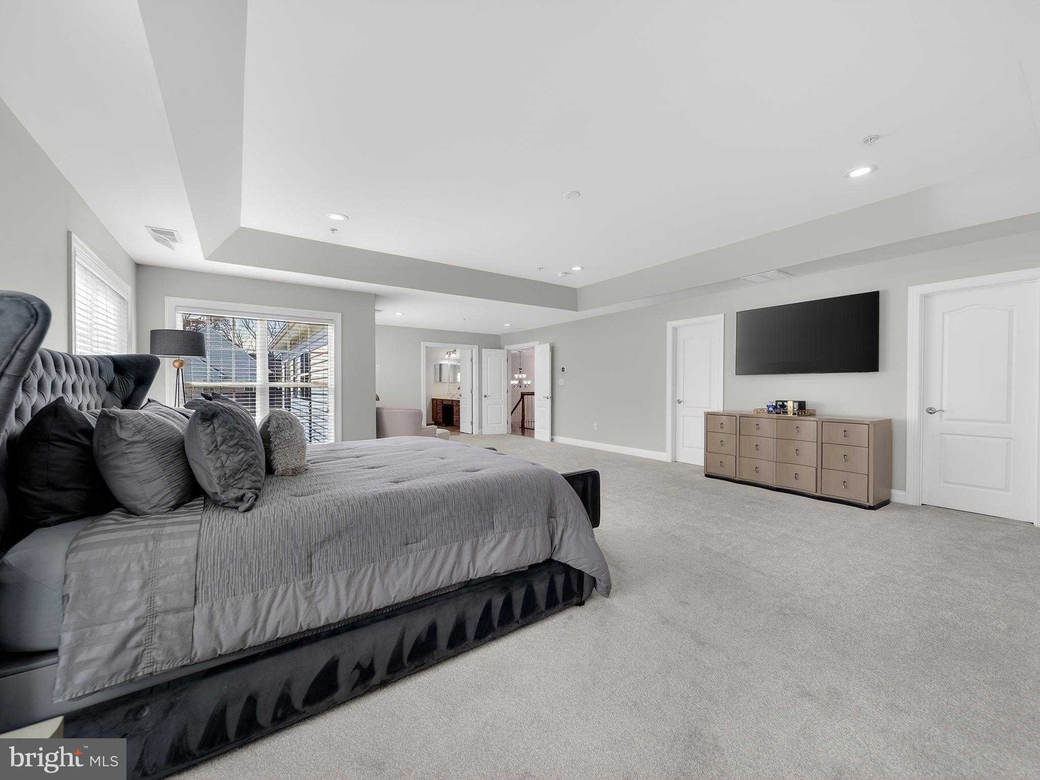 1011 Leyton Ln photo 33