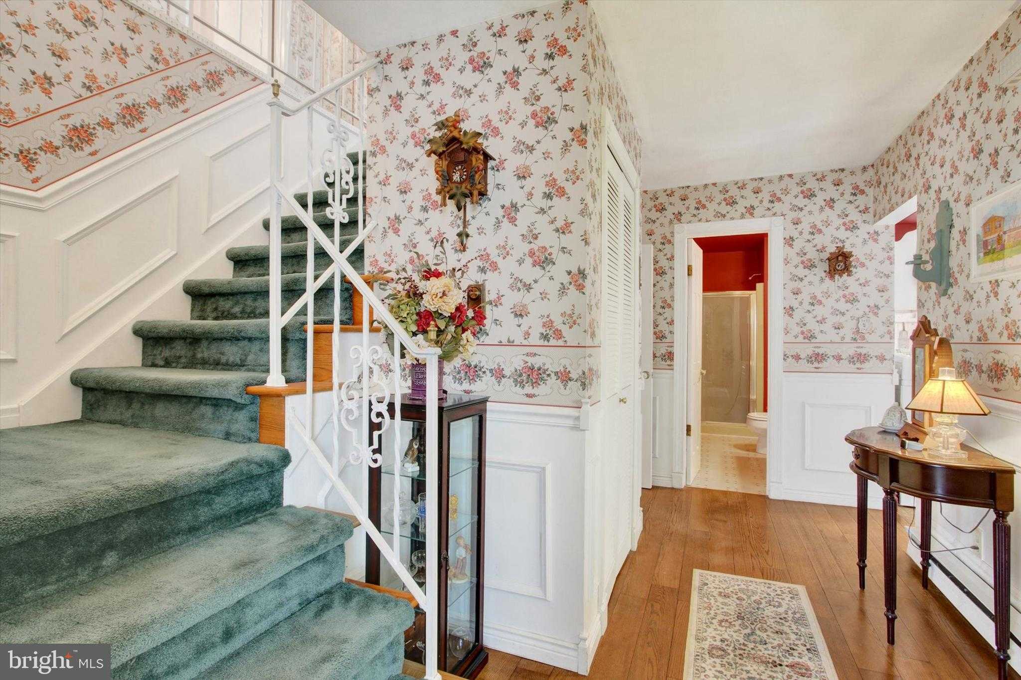 443 Lake Meade Dr photo 7