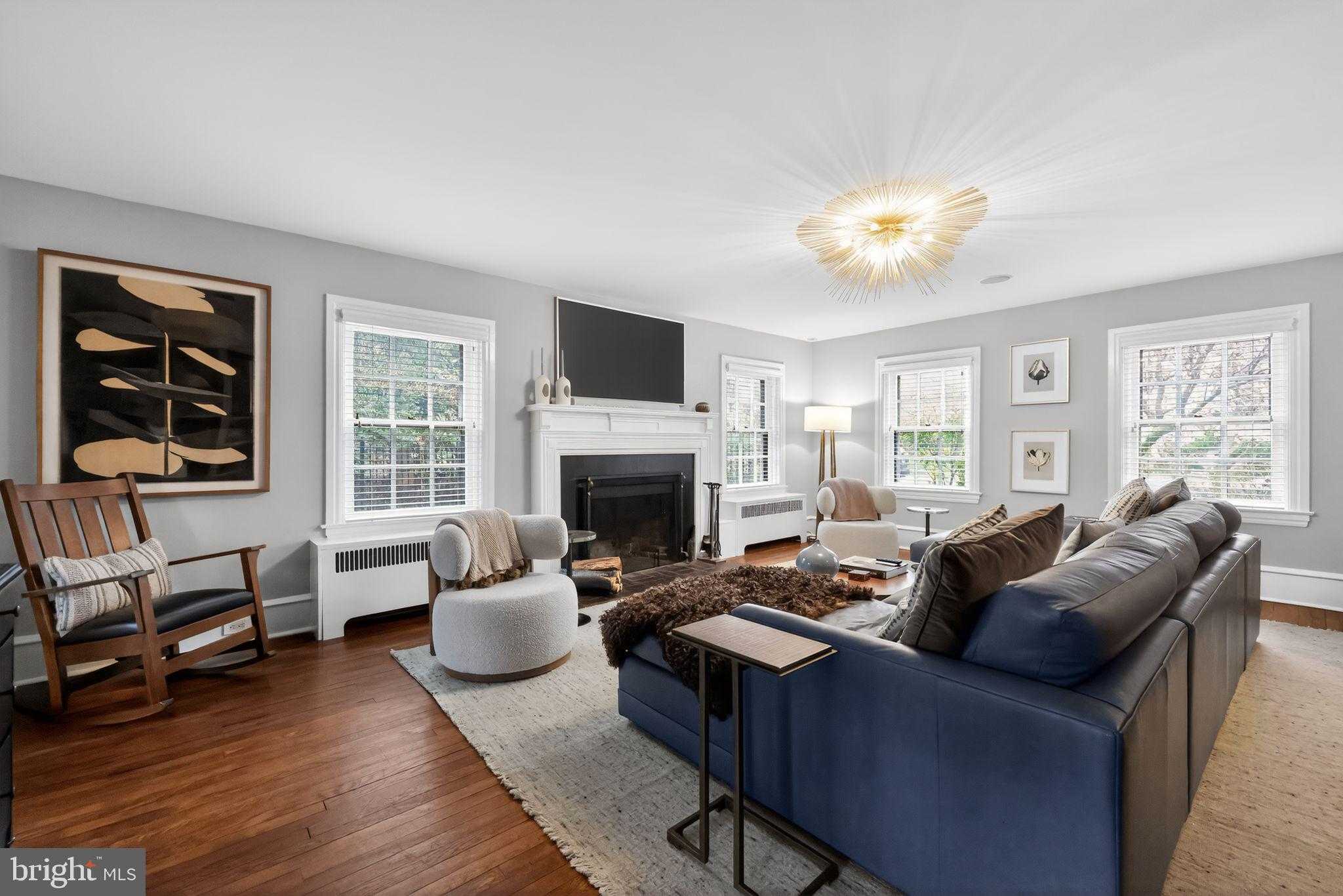 913 Twyckenham Rd photo 10