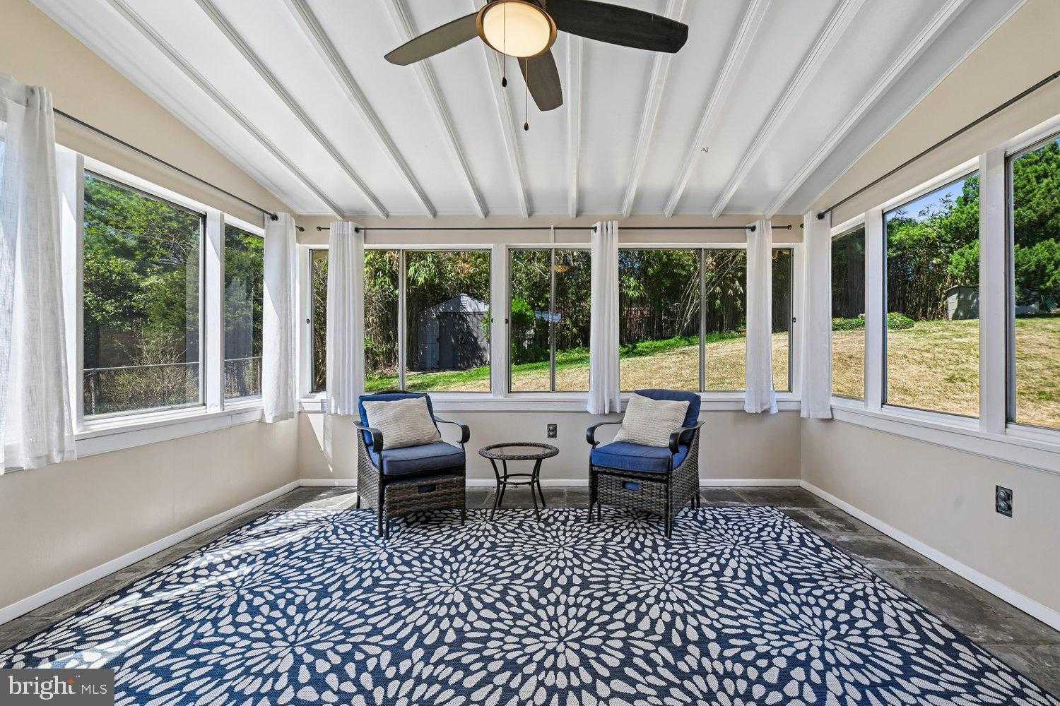 10706 Stoneyhill Dr photo 22