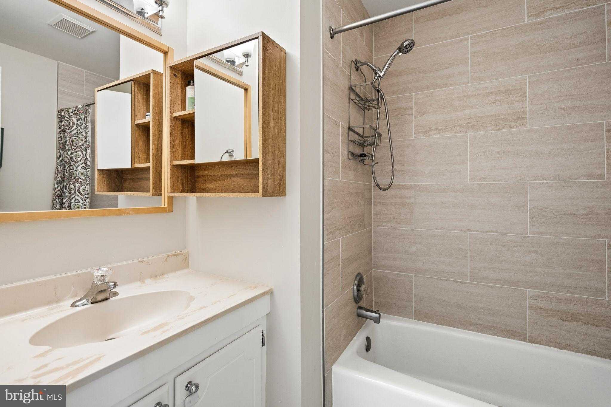 10447 Red Granite Ter photo 15