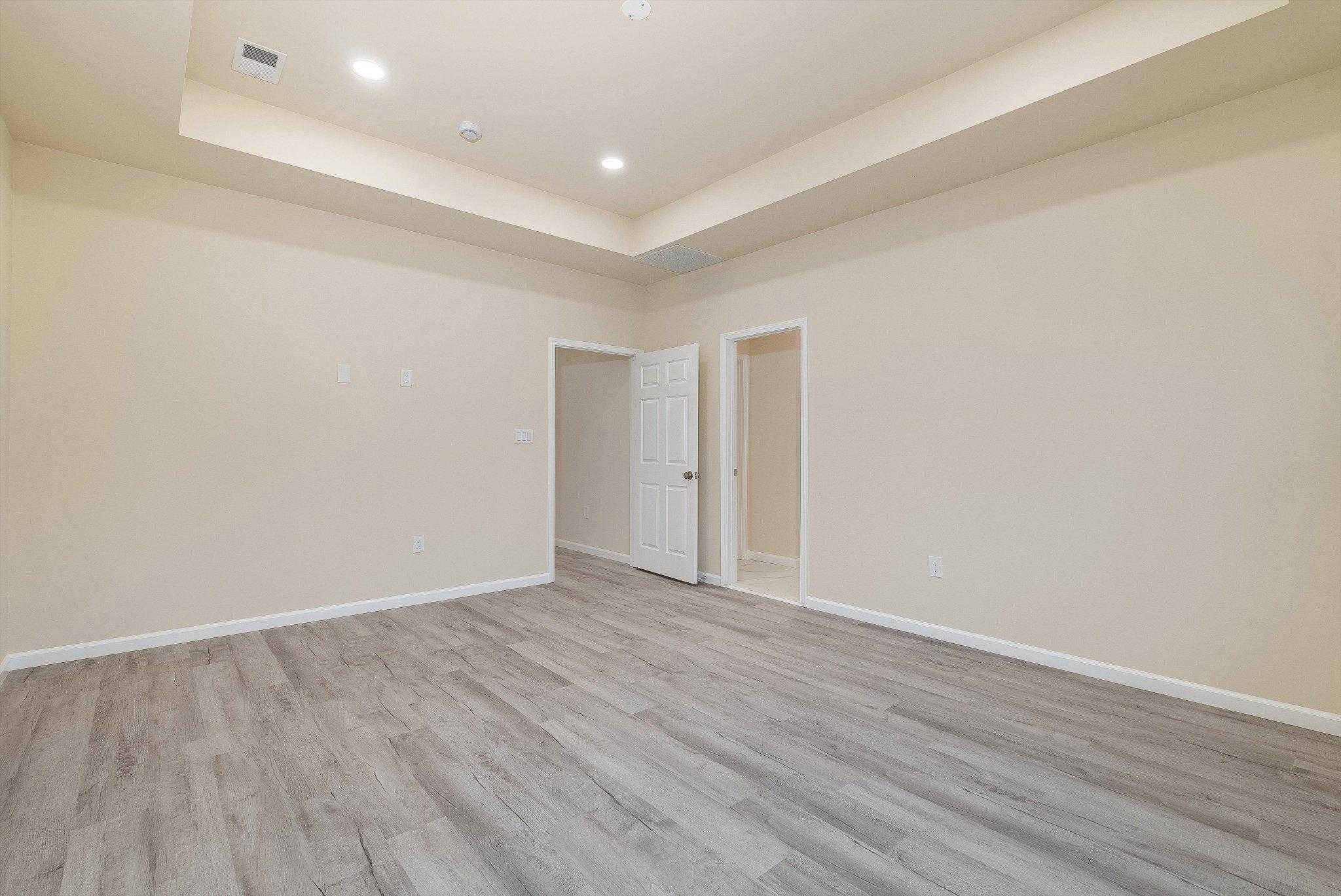 211 Princess Caroline Ct photo 28