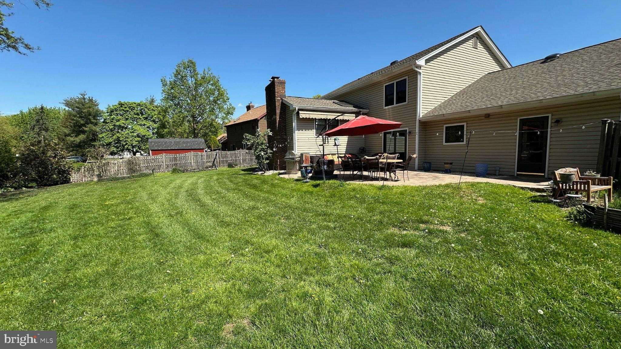 329 Sherwood Dr photo 53