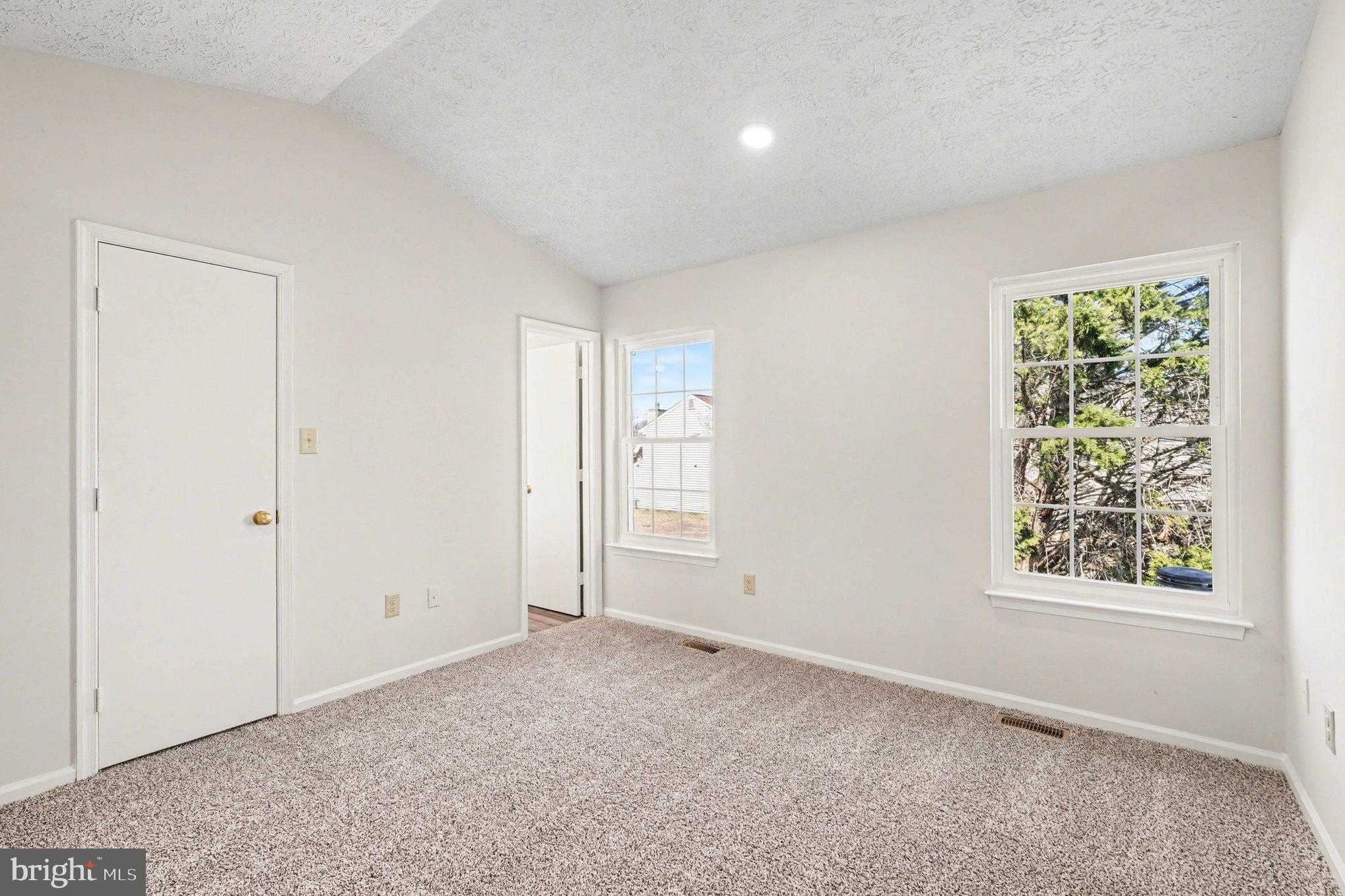 11101 Stalbridge CT photo 13