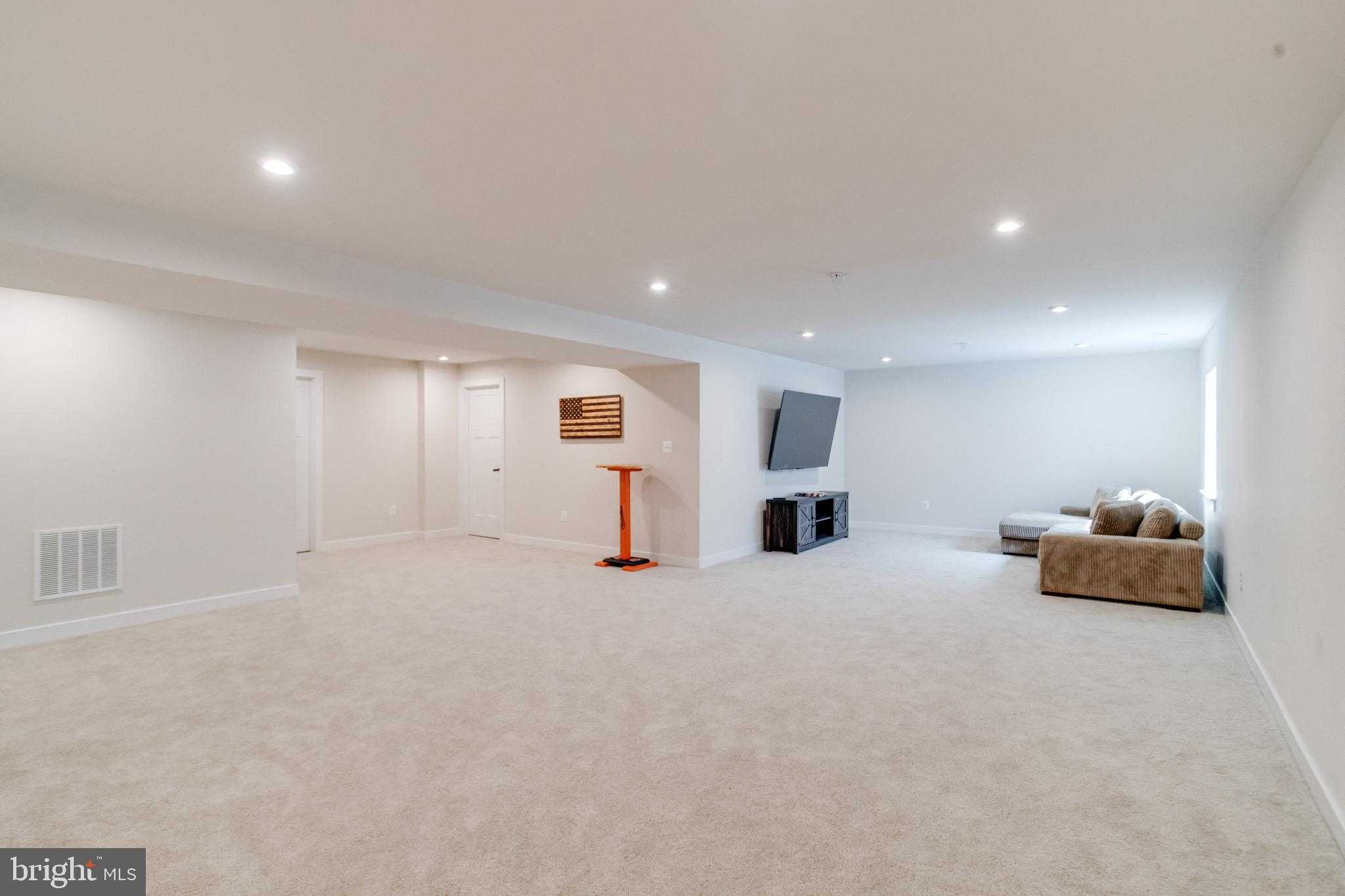 705 Cornerstone Ln photo 73