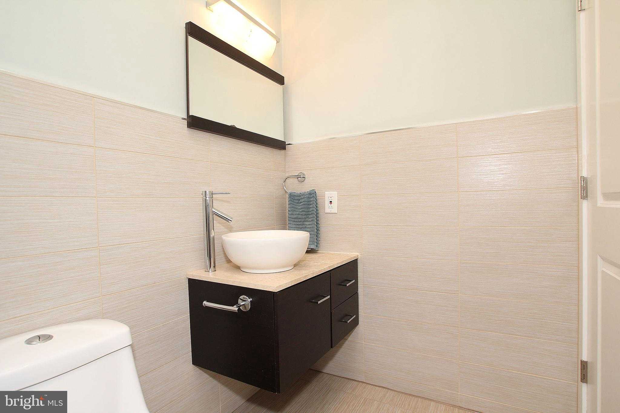 908 N 16th St # 2 photo 51