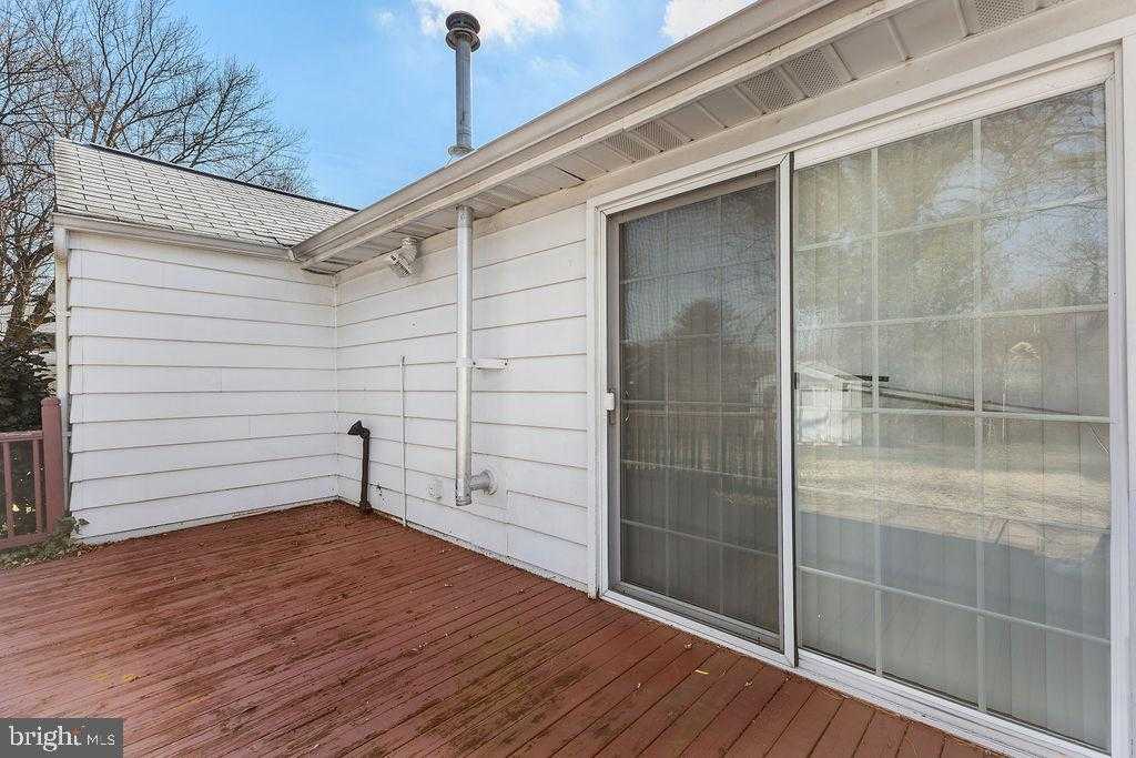 510 New Jersey Ave NE photo 31