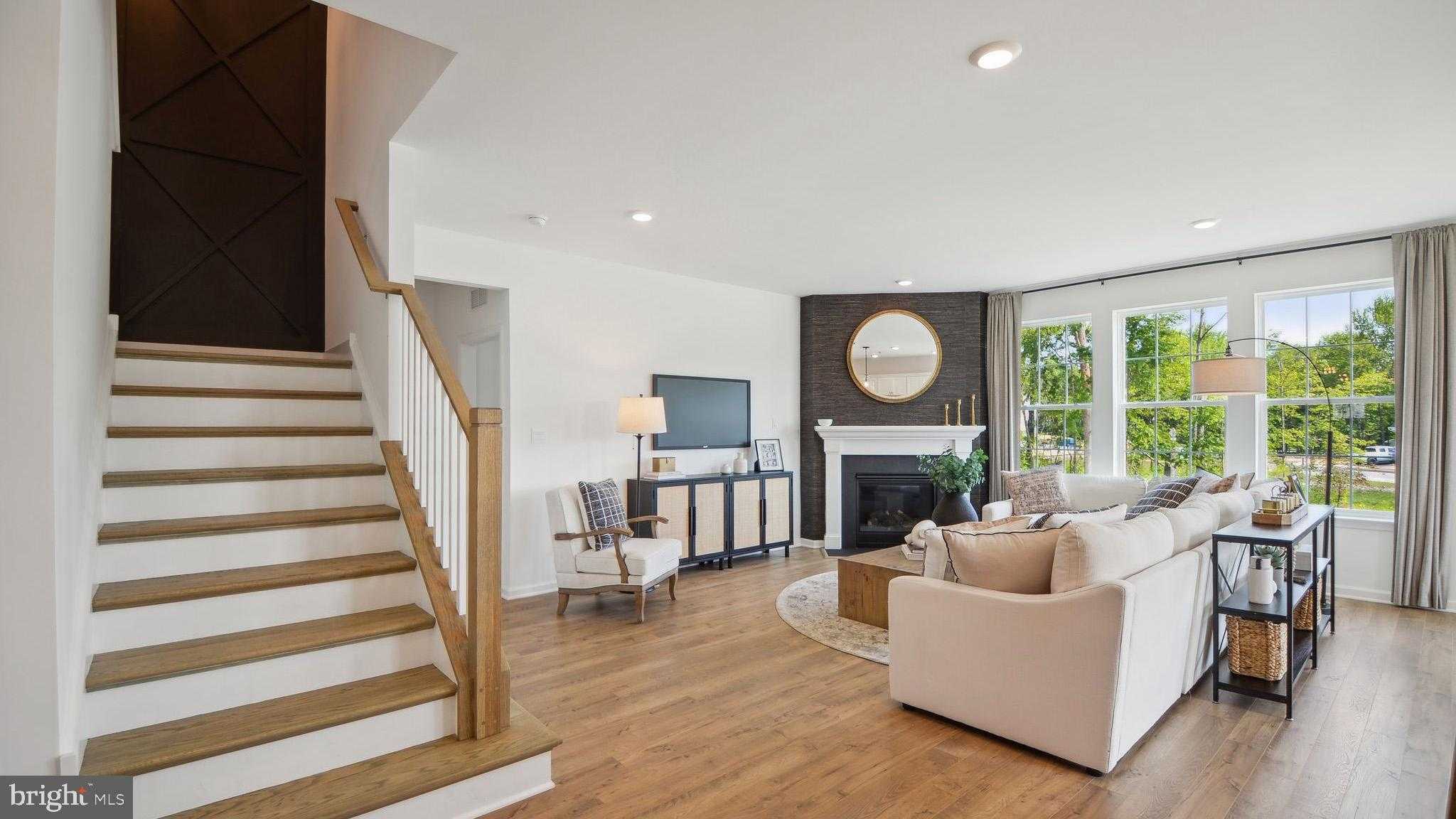 538 Trolley Ln photo 13