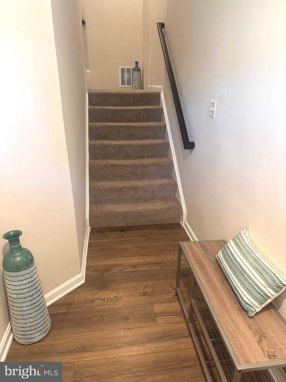 9707 Summerton Dr photo 3