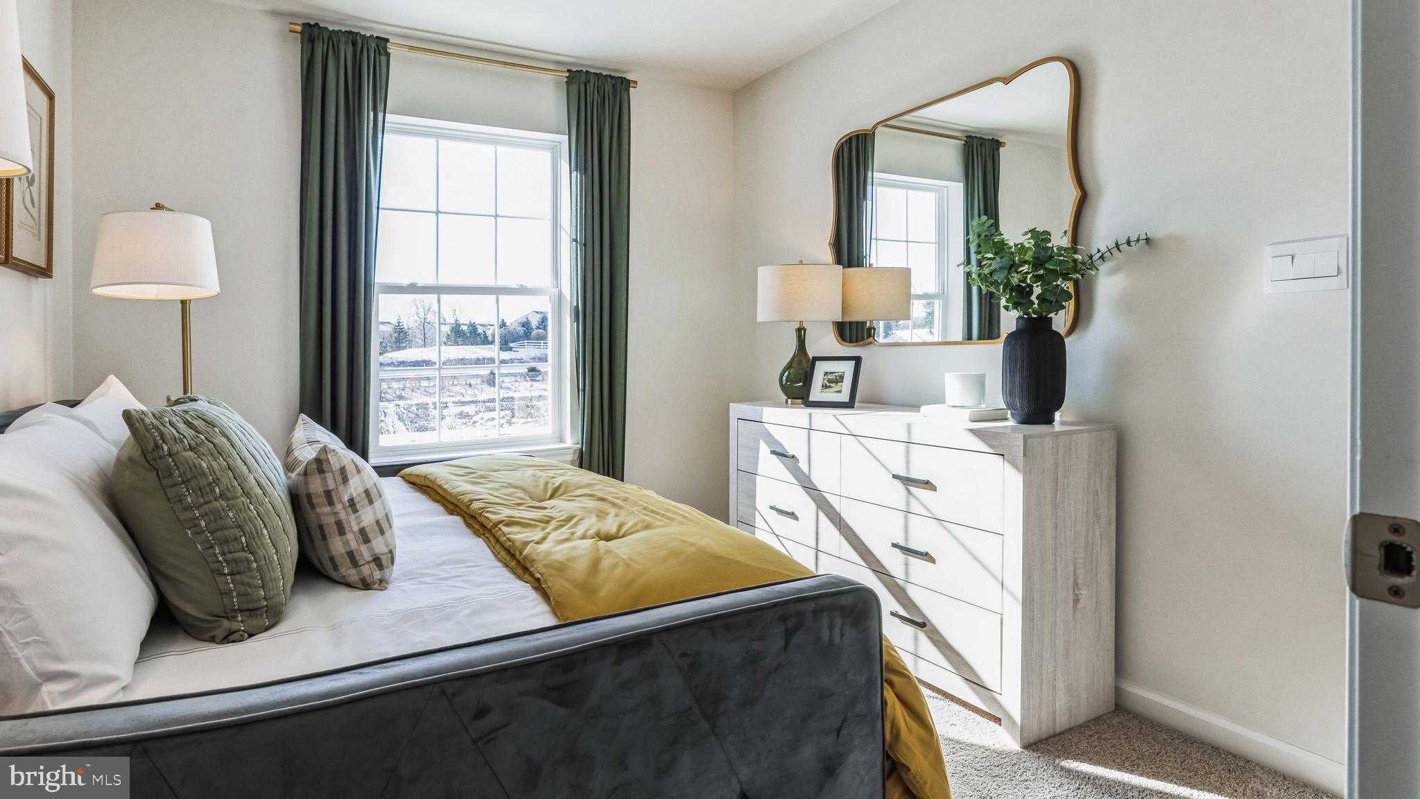 215 Independence Ct photo 26