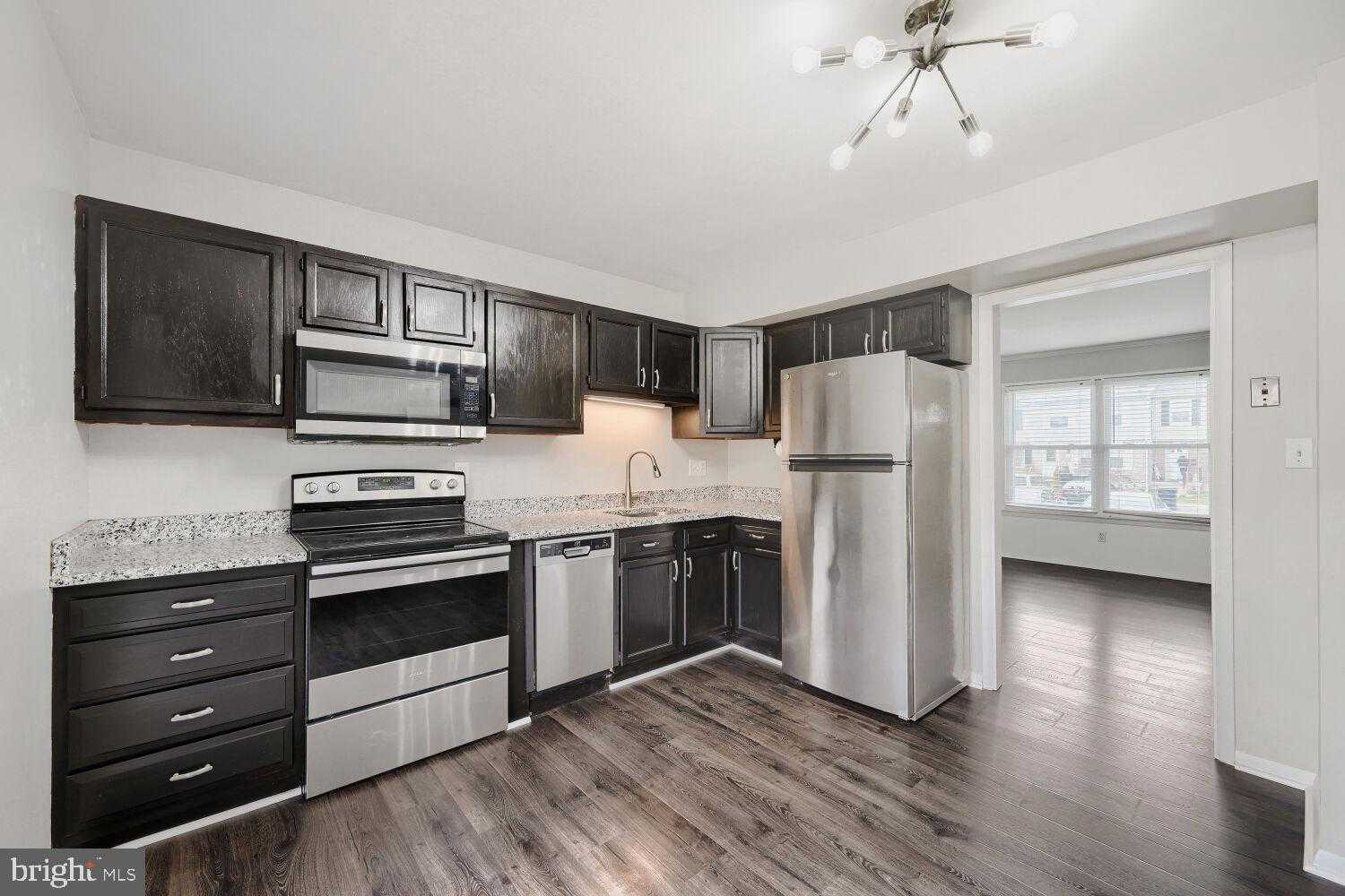 1407 Harford Square Dr, Edgewood