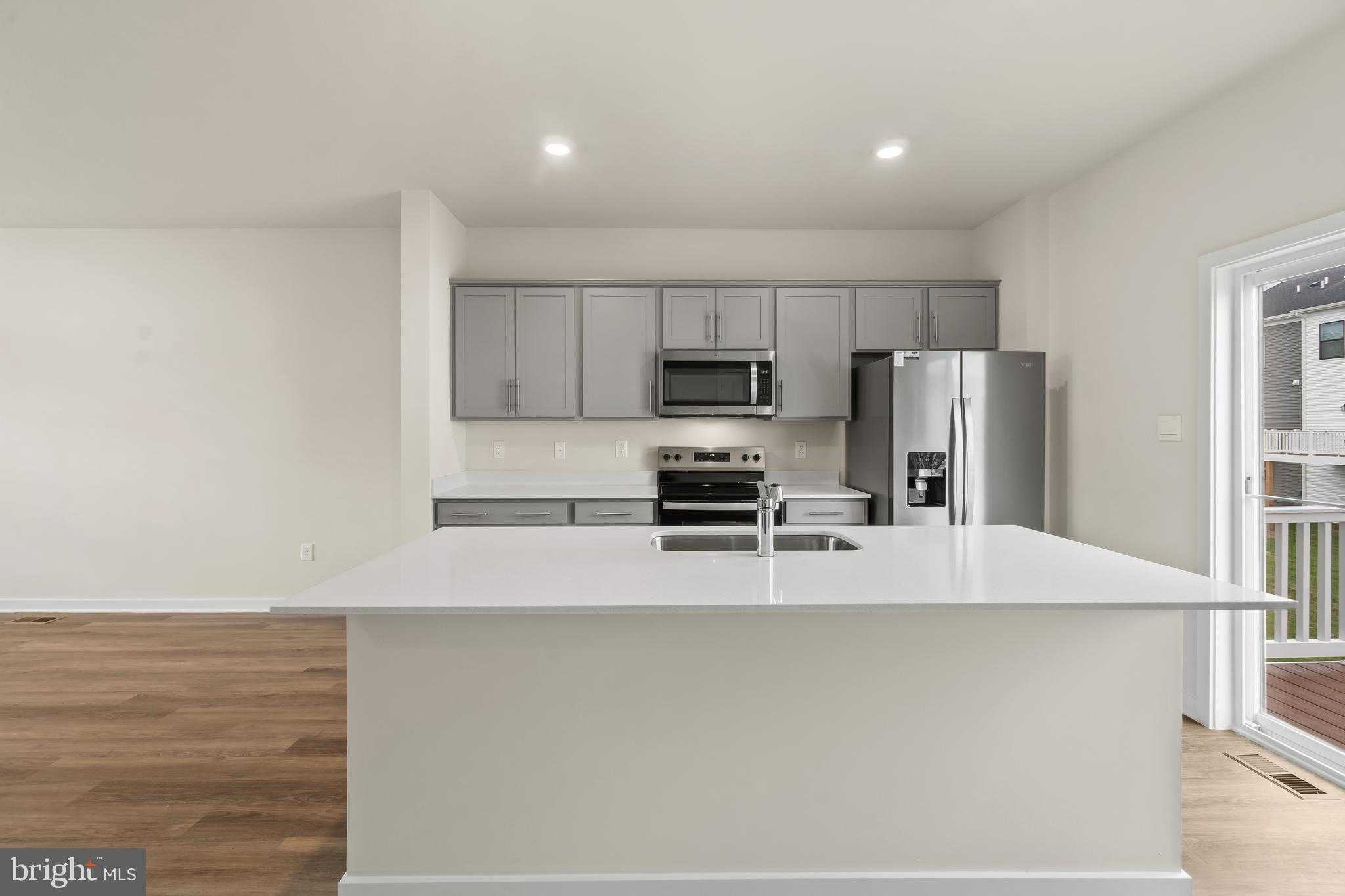 214 Soft Rush Ln photo 13