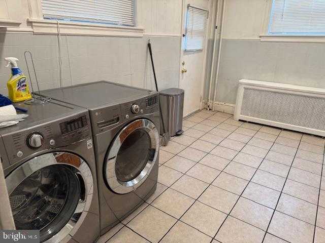 2329 S Hicks St photo 6