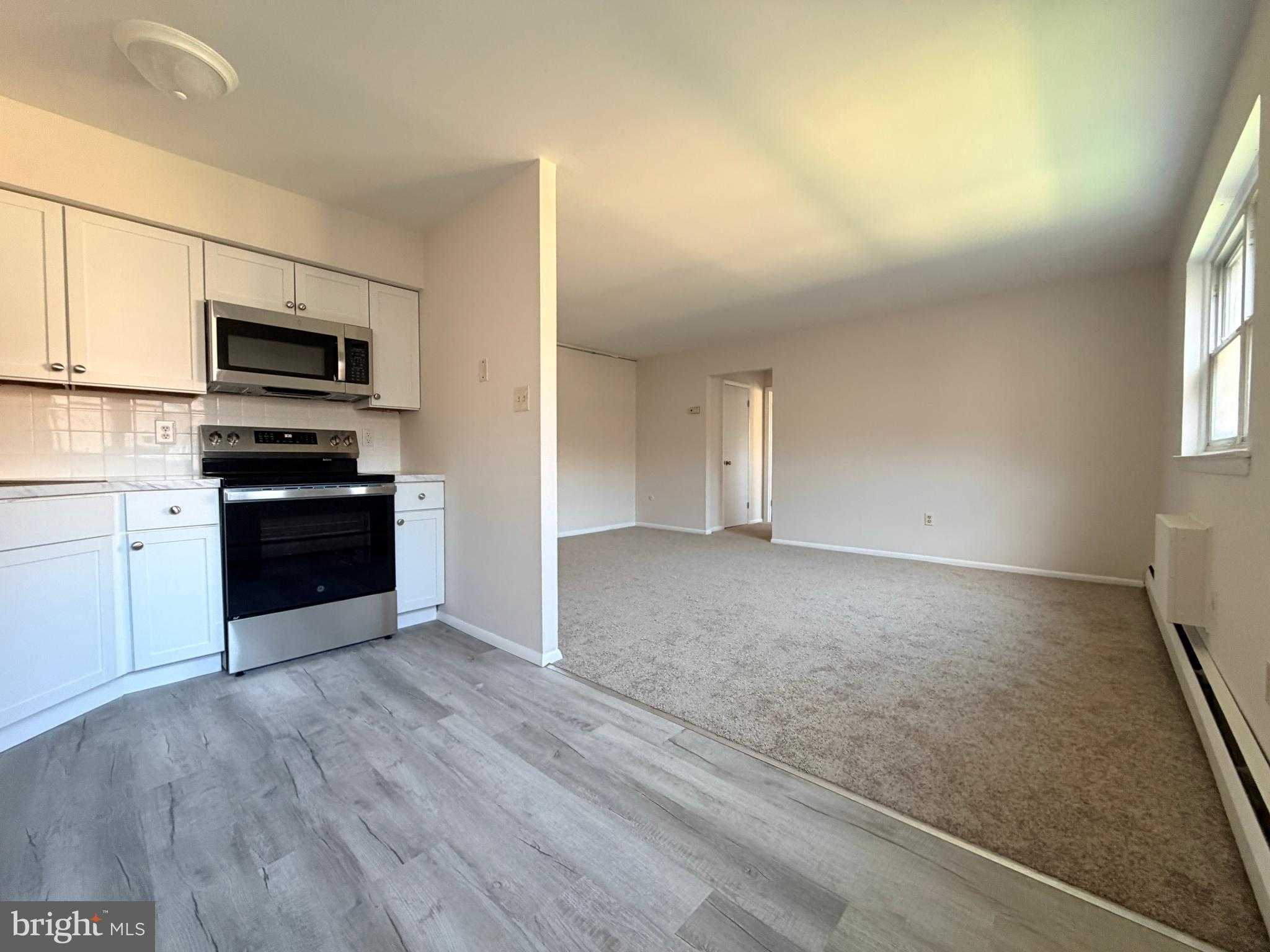 335 E Lancaster Ave Unit B14 photo 5