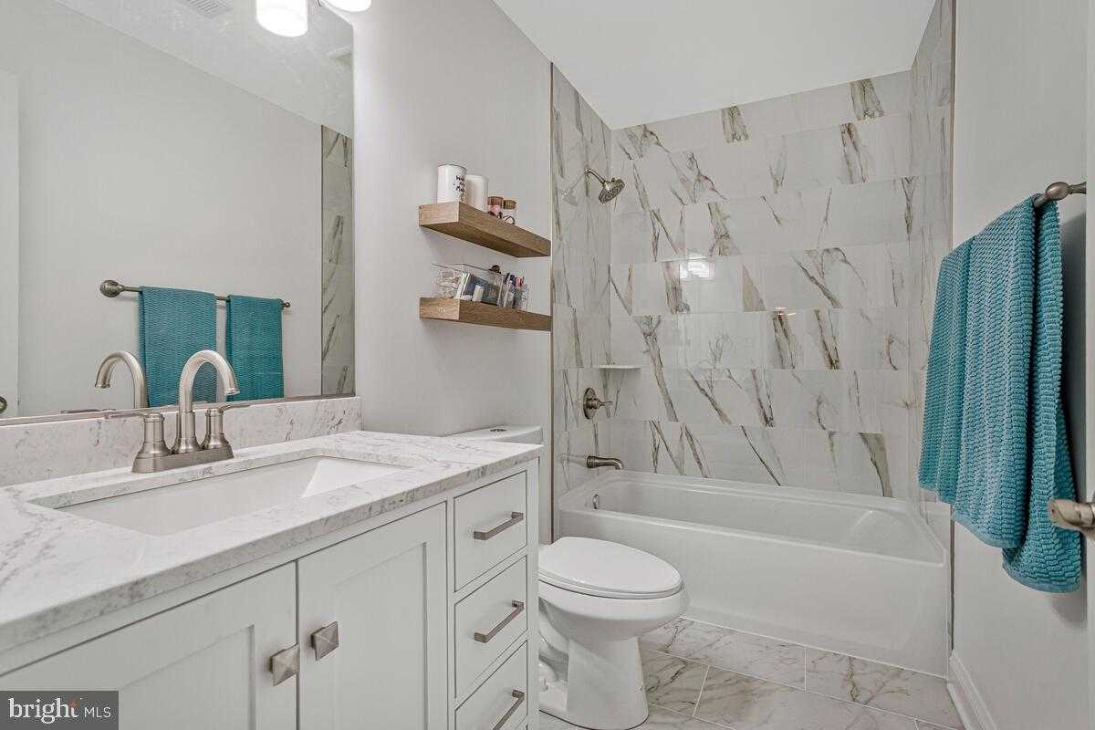 1455 Gabriels Way photo 36