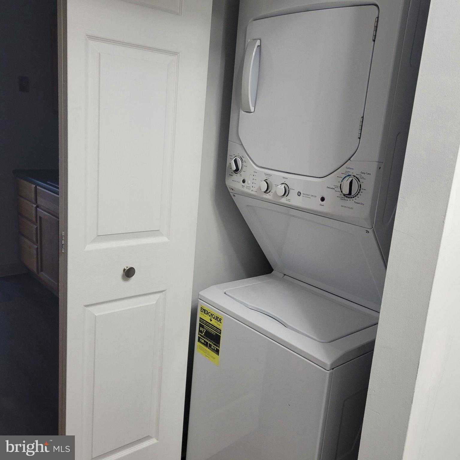 200 N Pickett St Apt 1210 photo 25