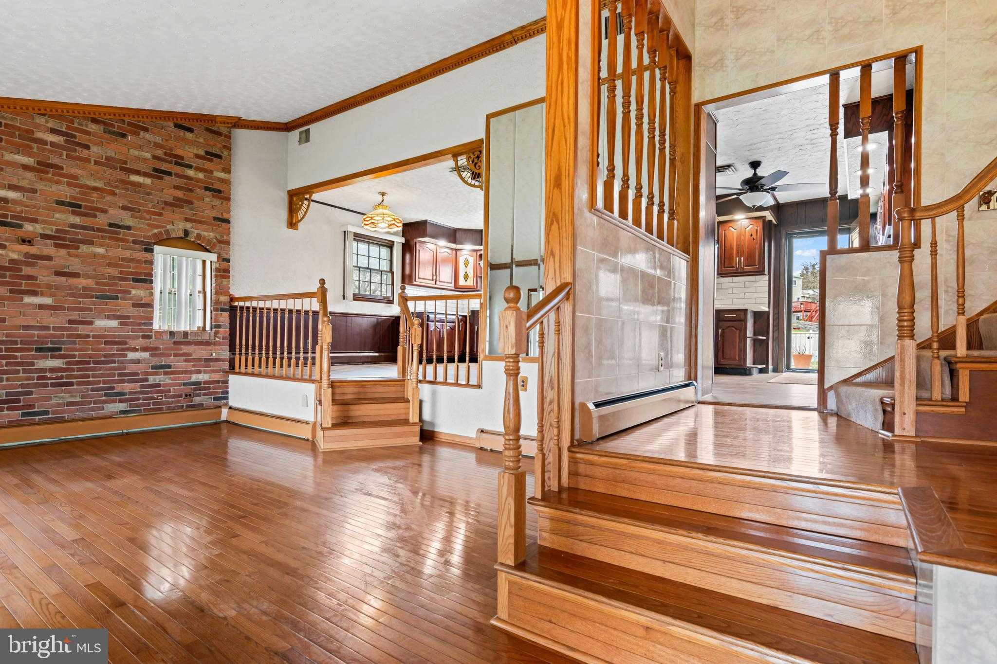 5030 Silver Spring Rd photo 26