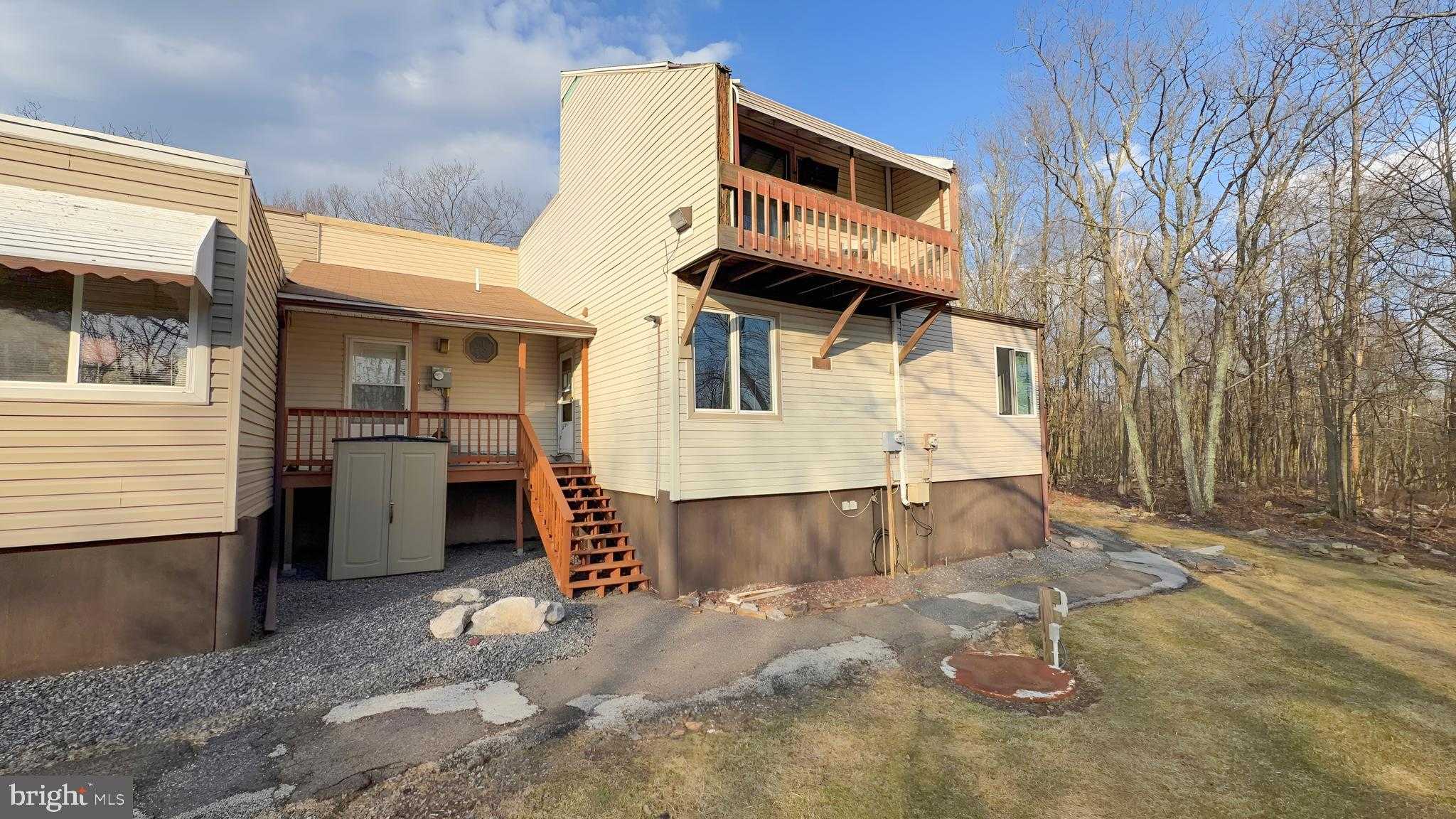 13 Princess Dr photo 2