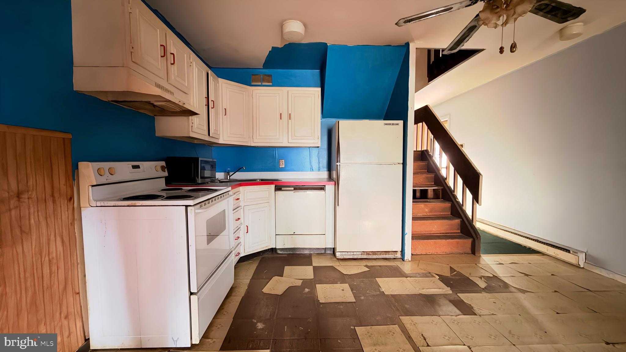 13 Princess Dr photo 6