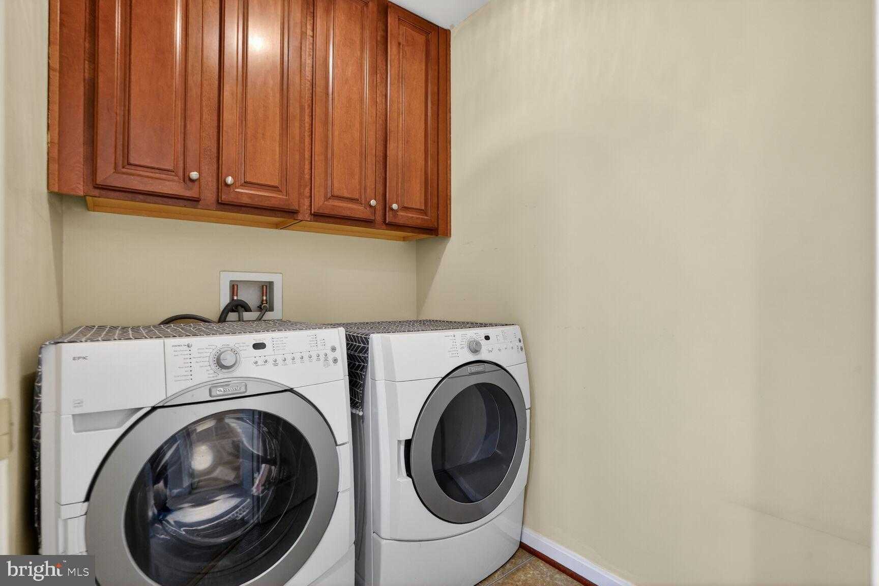 3308 Mccorkle CT photo 32