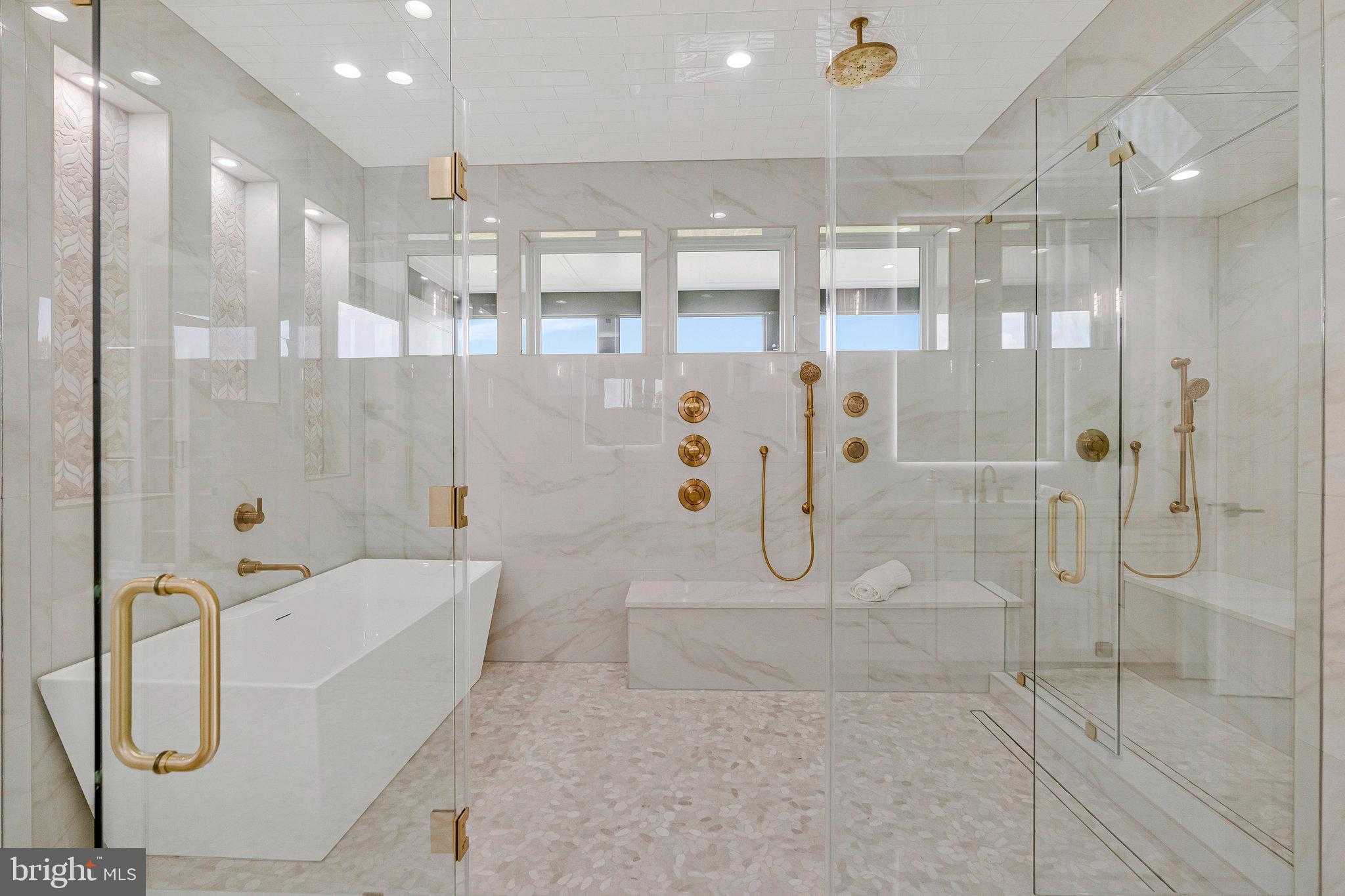 1044 Carper St photo 72