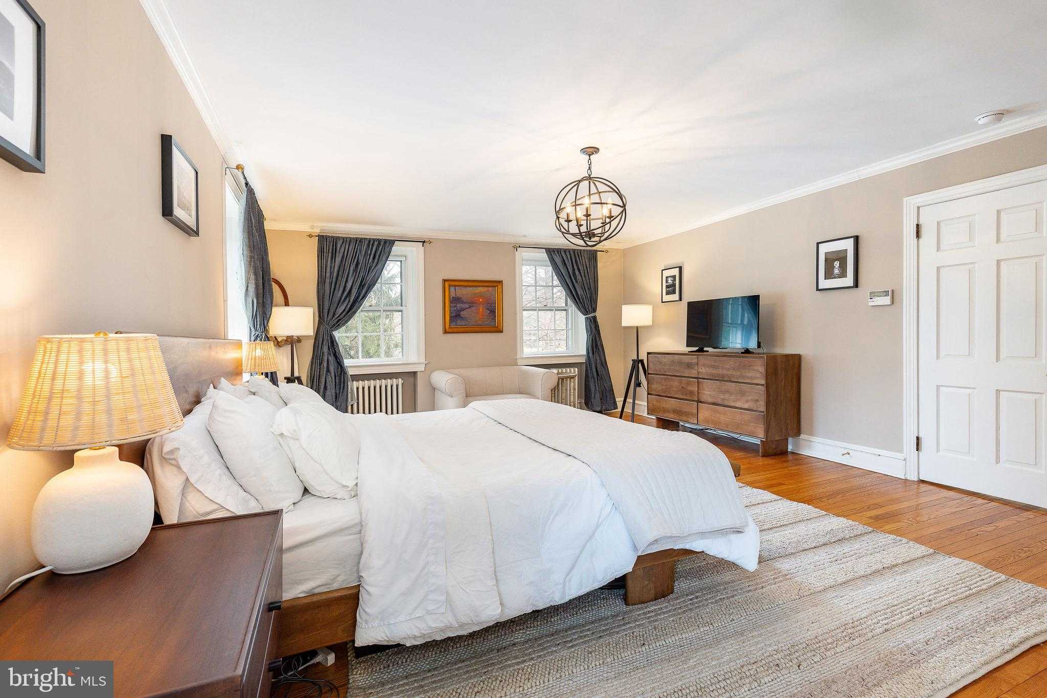 7706 East Ln photo 35