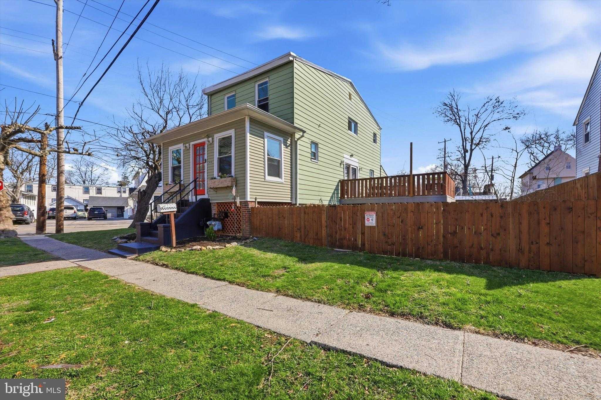 269 Hirst Ave, Lansdowne