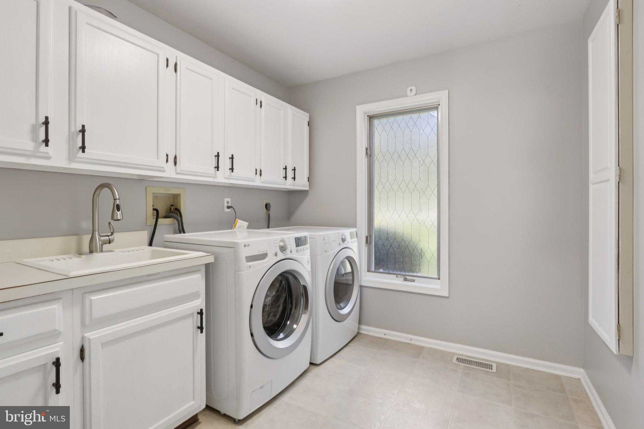 4 E Spring Oak Cir photo 41