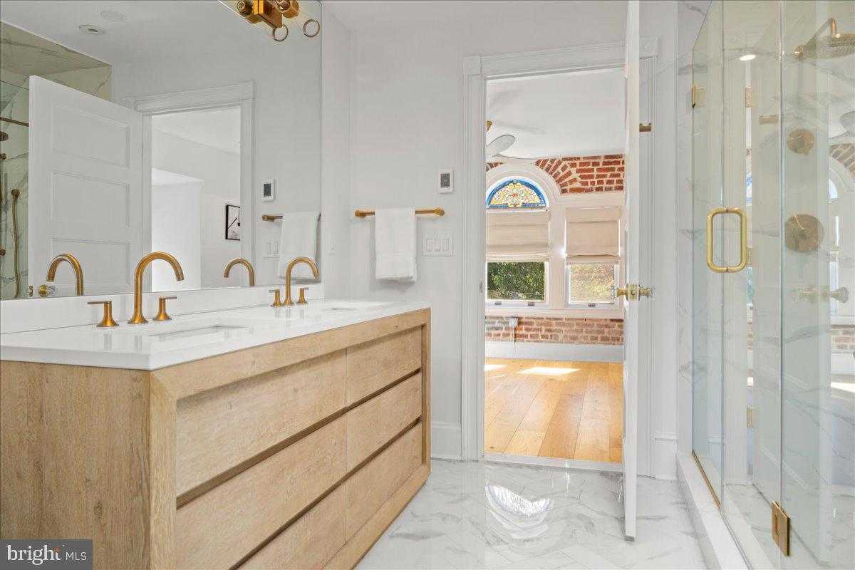 194 N Chancellor St photo 55