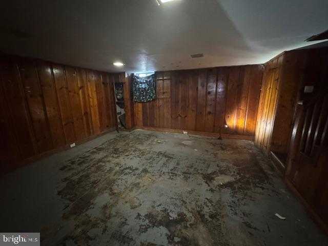 1418 N Linwood Ave photo 16