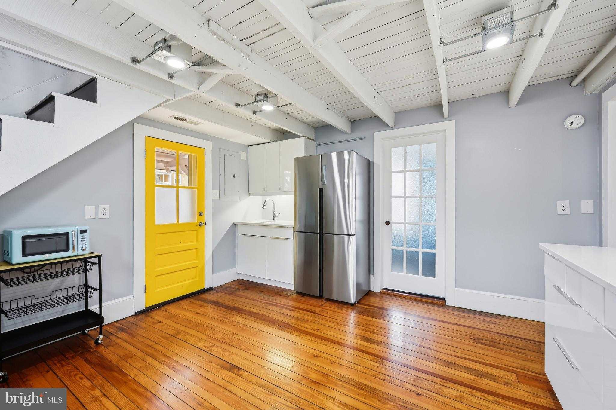 402 Cherry St photo 19