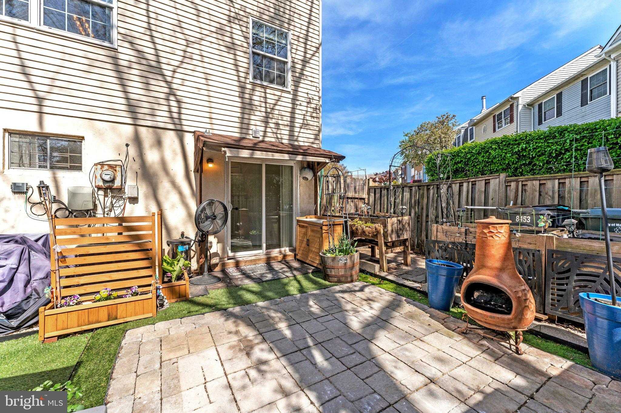 8453 Mckenzie Cir photo 34