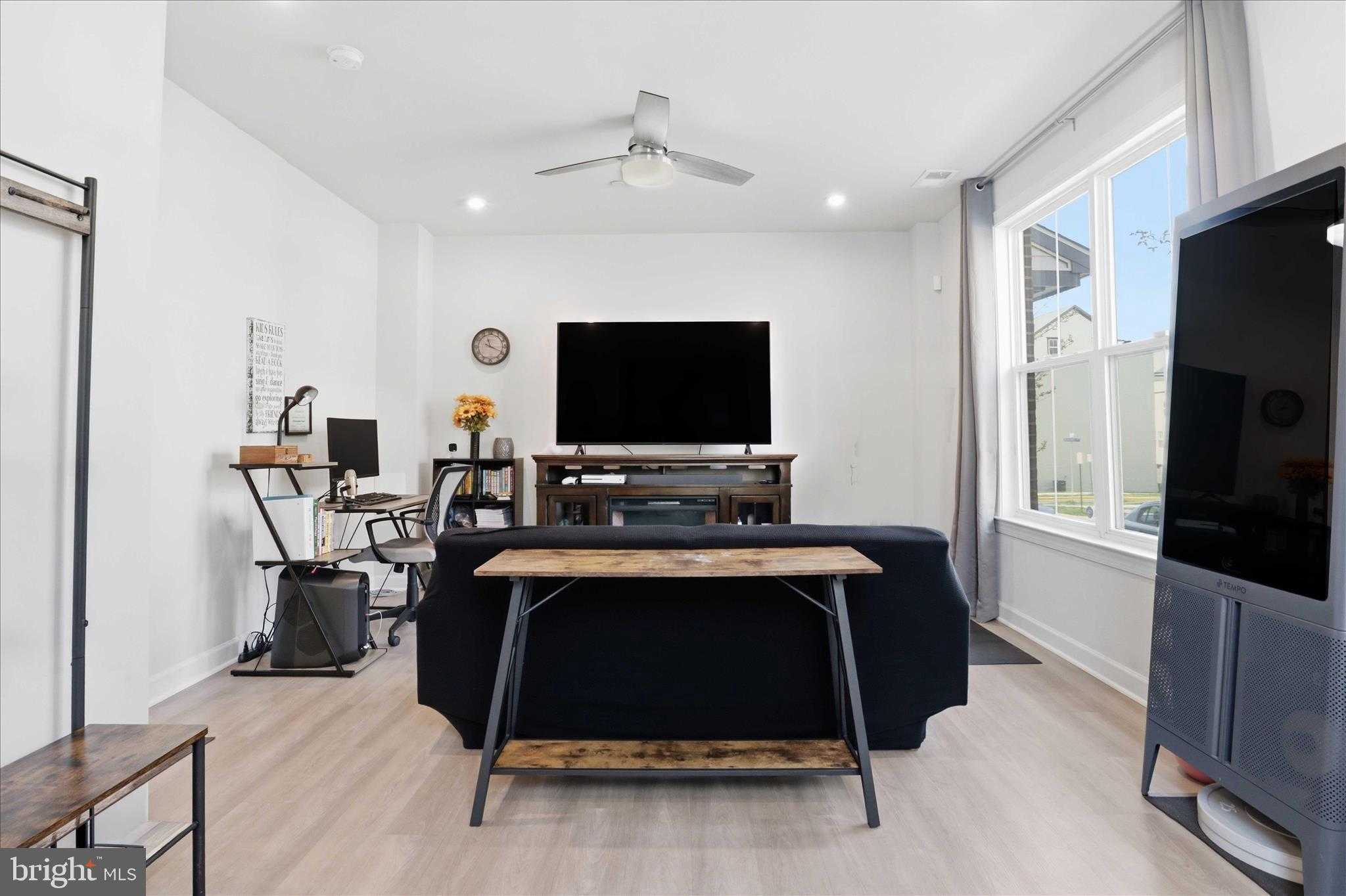 2861 Hokie Ln photo 6