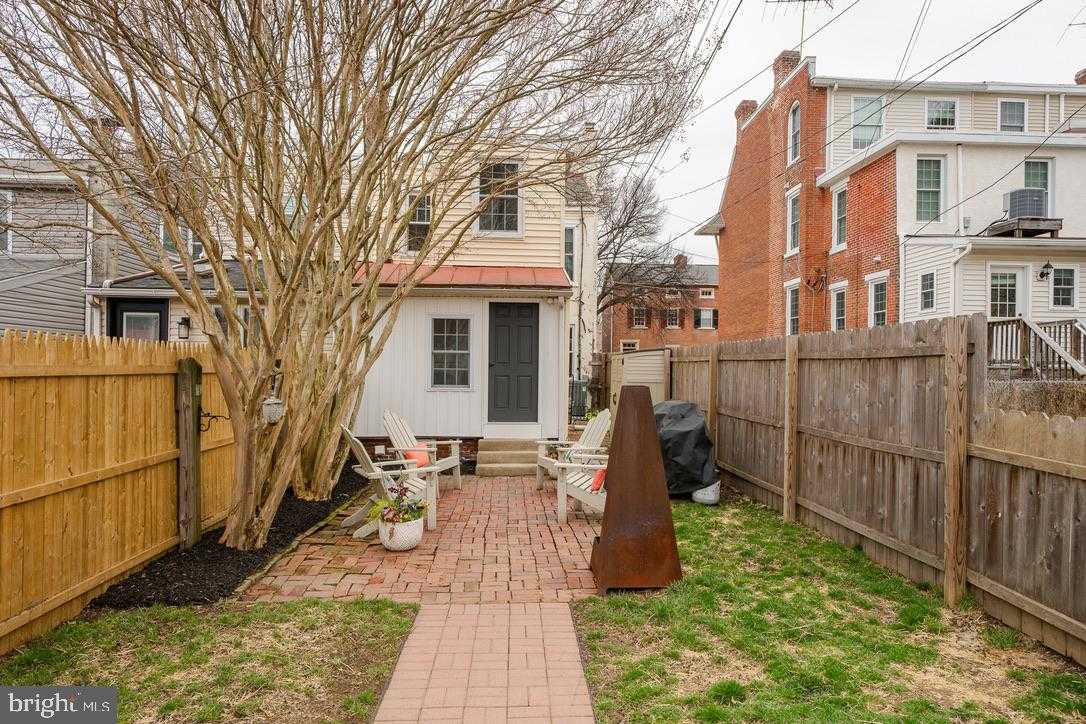 120 W Union St photo 49