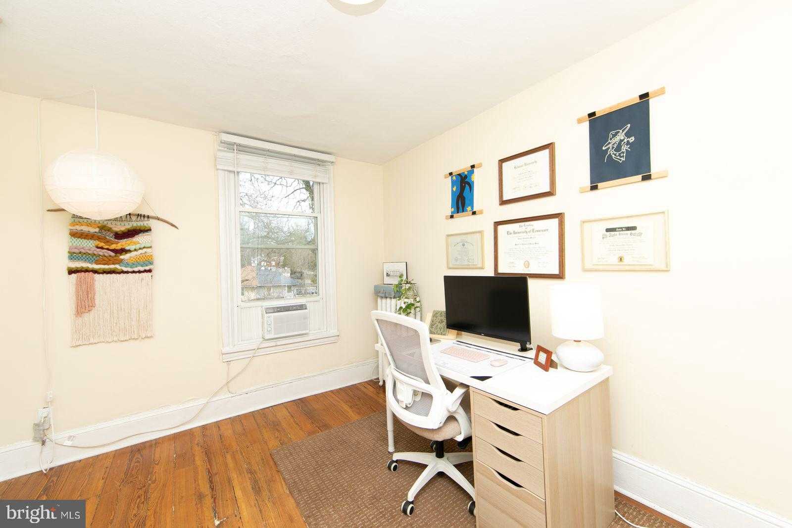 260 N Aberdeen Ave photo 22