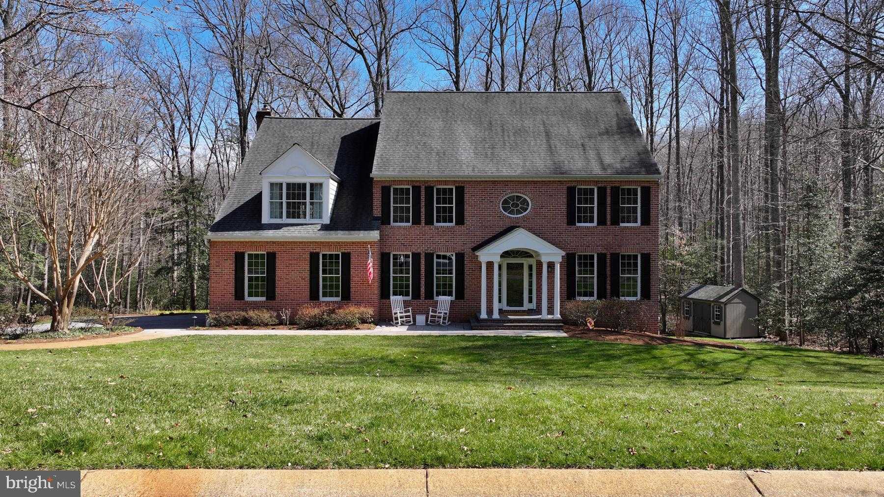 906 Elsie Barber CT photo 2