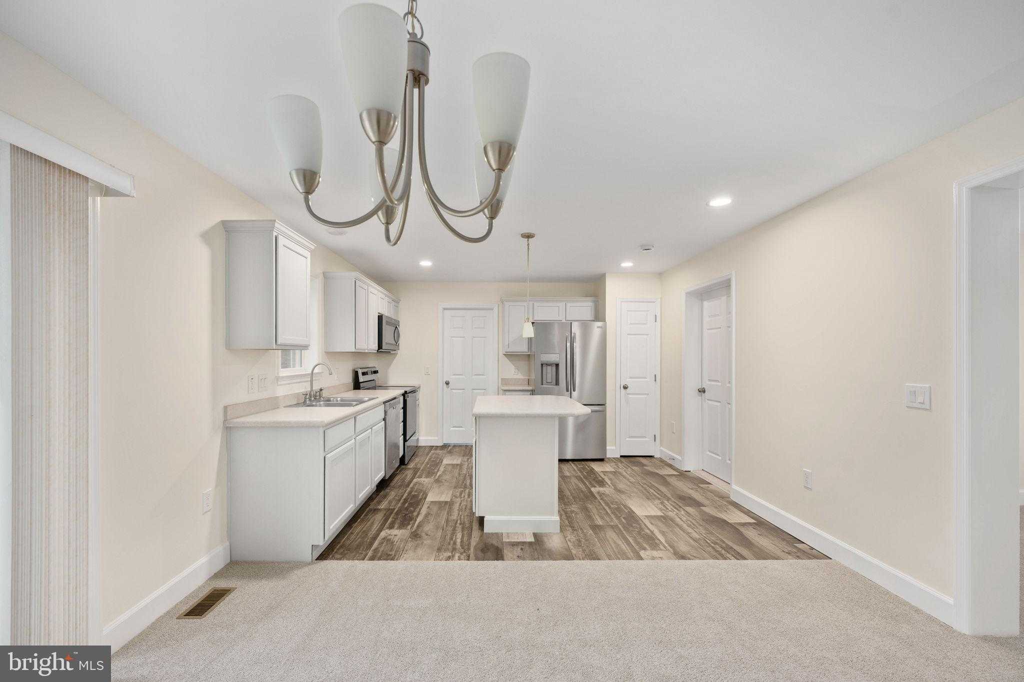 300 River Oaks Rd photo 14