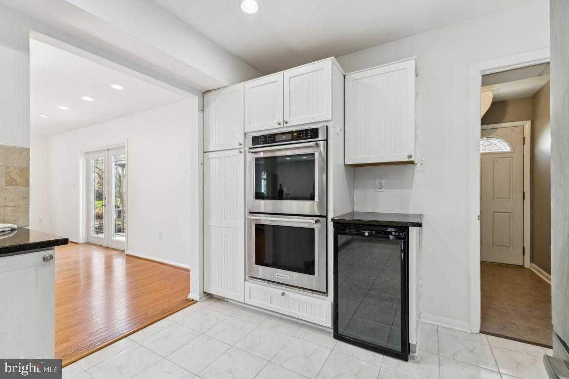 13140 Madonna Ln photo 13