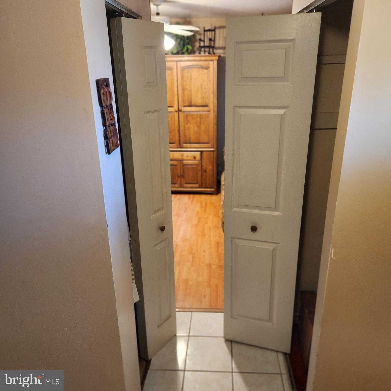 29 Fenceline Dr photo 5