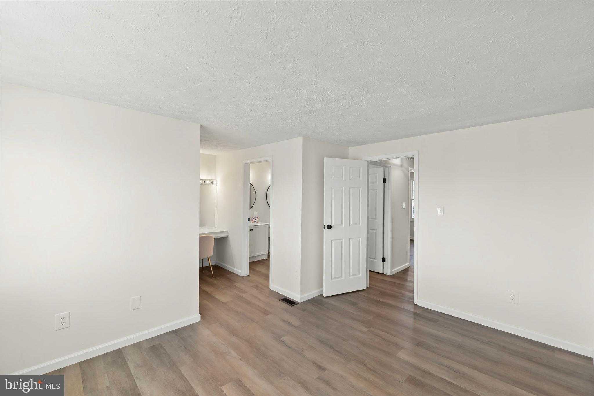 14125 Honey Hill CT photo 17