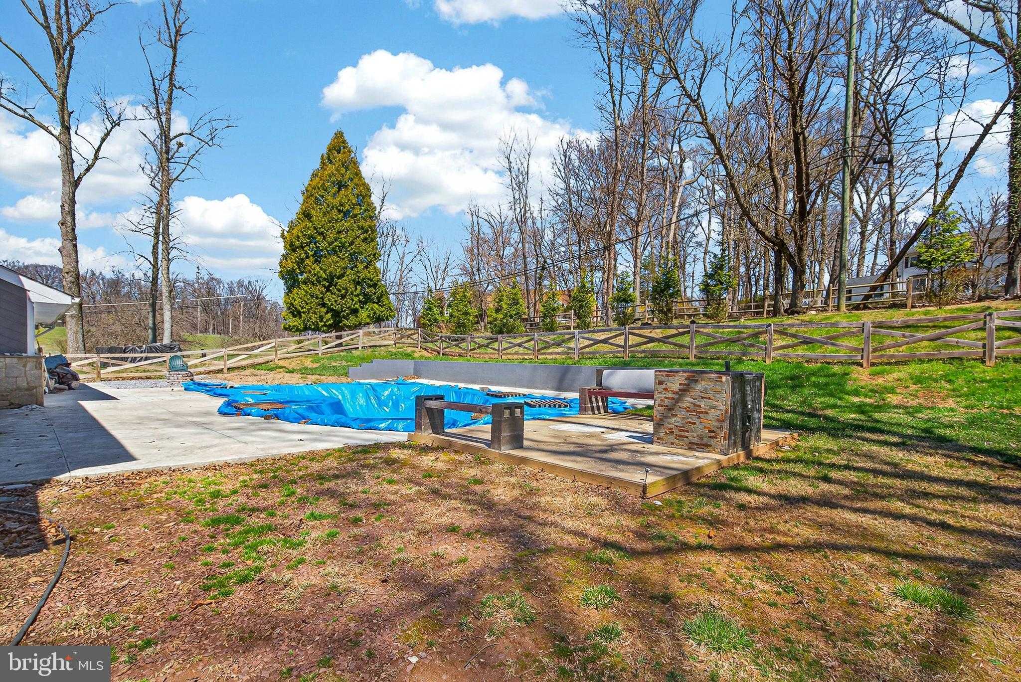 9 Rainbow CT photo 39