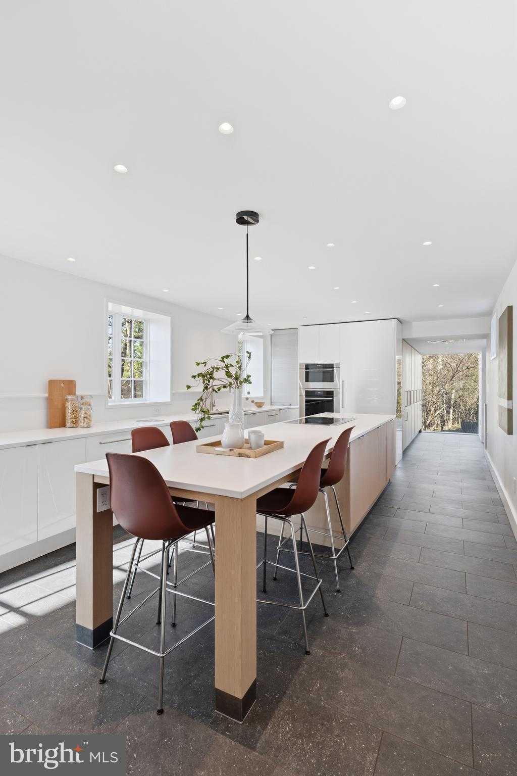 99 E Bells Mill Rd photo 28