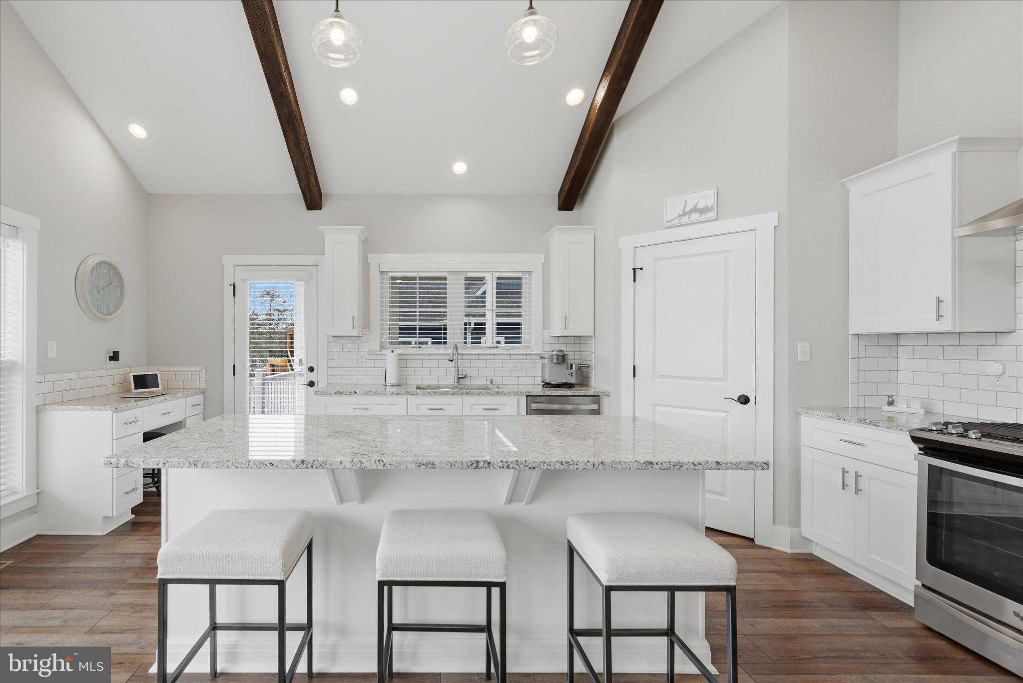 504 Sleigh Dr photo 22