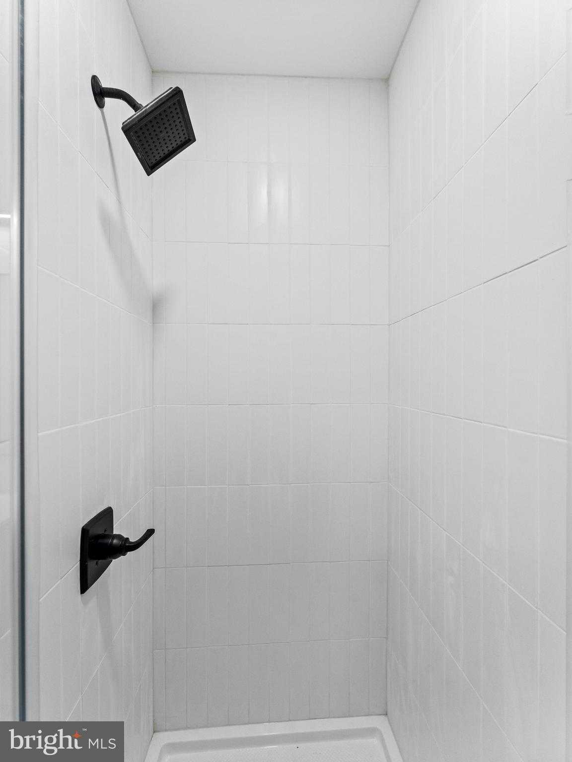 622 Mcclellan St photo 28