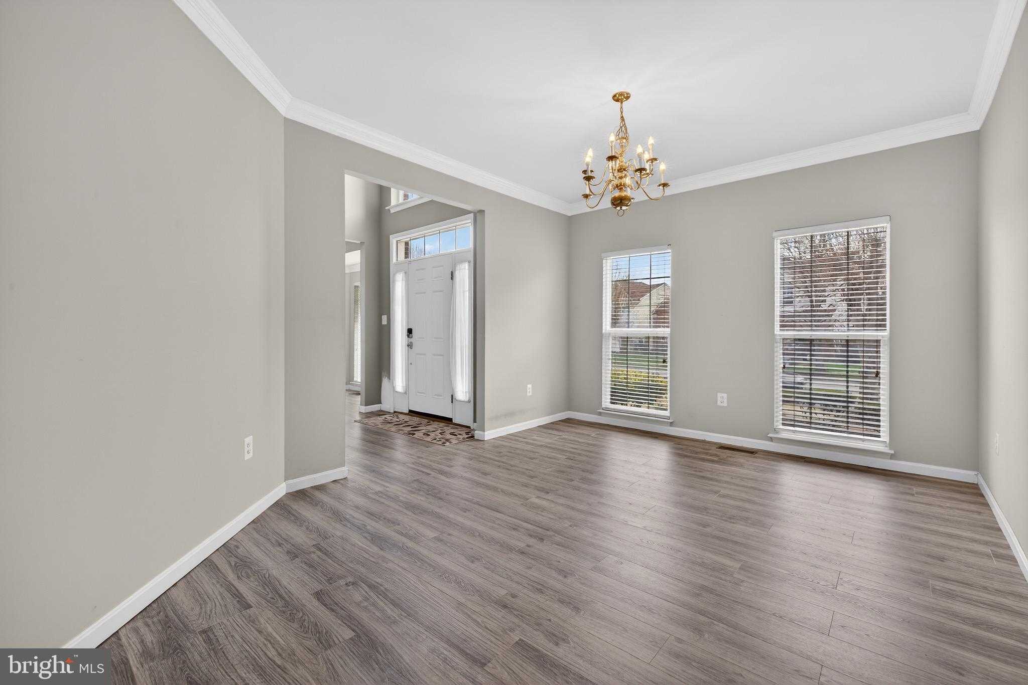 8166 Tenbrook Dr photo 7