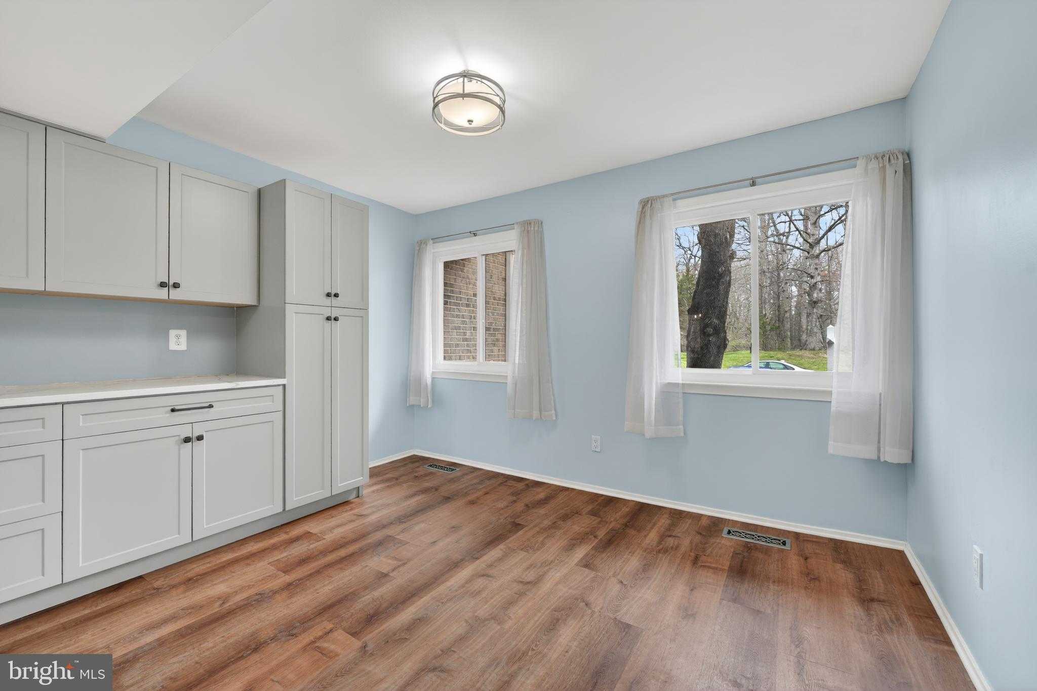 8570 Gwynedd Way photo 7